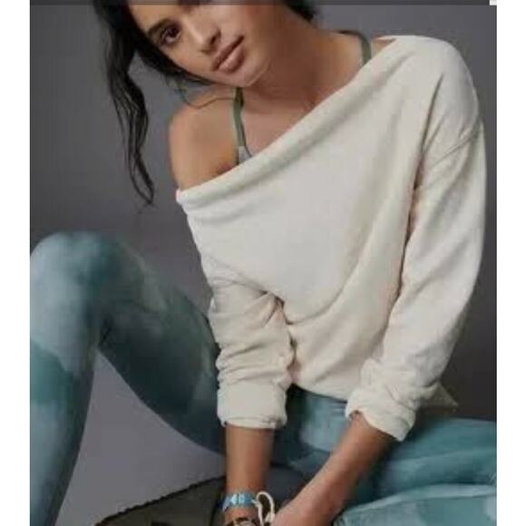 Anthropologie Sweaters - Anthropologie Pilcro and the Letterpress Dona Tunic ladies sweater Ivory Size XS